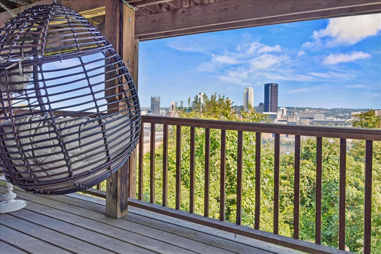 Stunning Views From Stylish 3-bedroom *